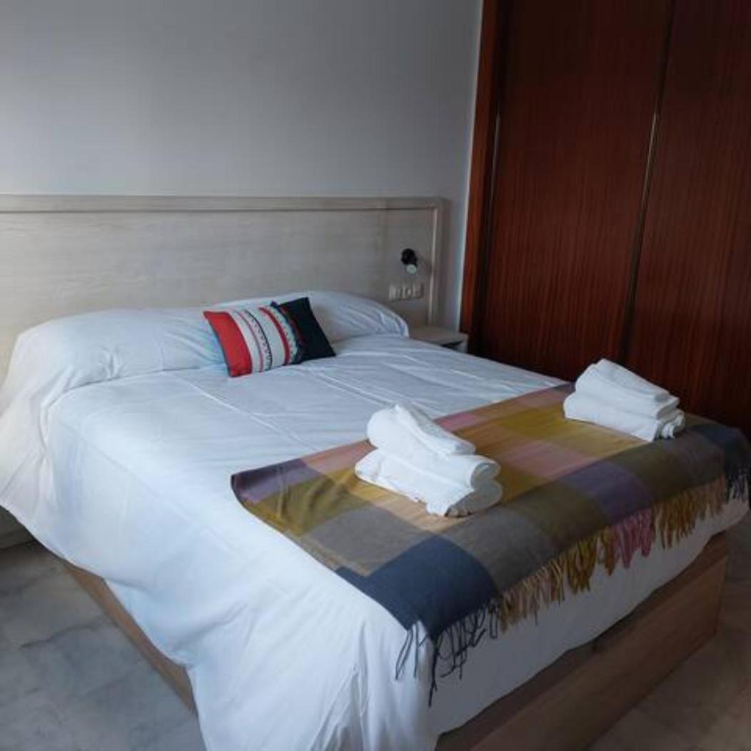Ijd Apartaments 6 Parking Gratis Y Piscina Bormujos Extérieur photo
